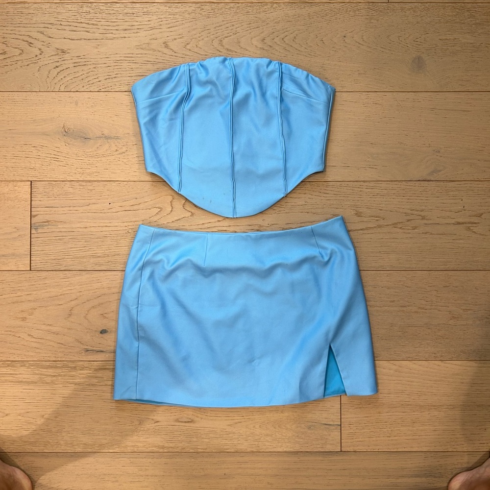 Tiger Mist Blue Set, worn twice, great for summer outings/music festivals!